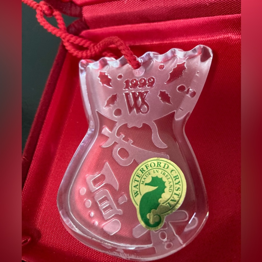Waterford Crystal Ornament: “All Snug In Their Beds” 1999